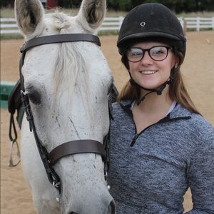 Meet your Posher, Sara